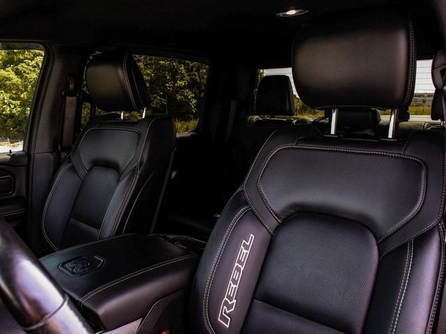 Photo of 2021 Bright White RAM 1500