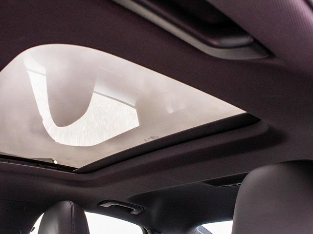 Photo of 2021 Glacier White Audi S6