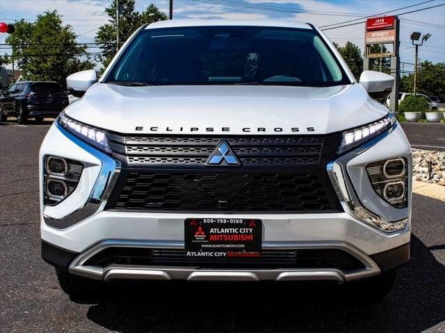 Photo of 2025 White Diamond Mitsubishi Eclipse Cross