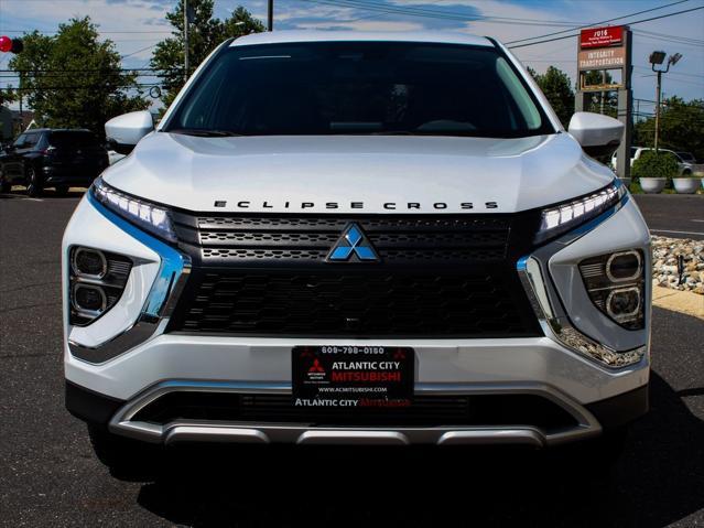 Photo of 2025 White Diamond Mitsubishi Eclipse Cross