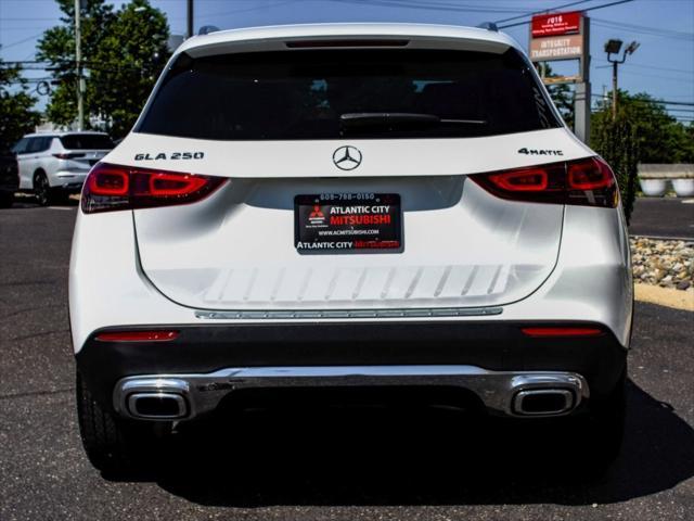 Photo of 2022 Polar White Mercedes-Benz GLA 250