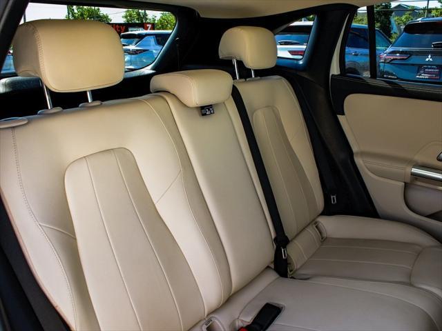 Photo of 2022 Polar White Mercedes-Benz GLA 250