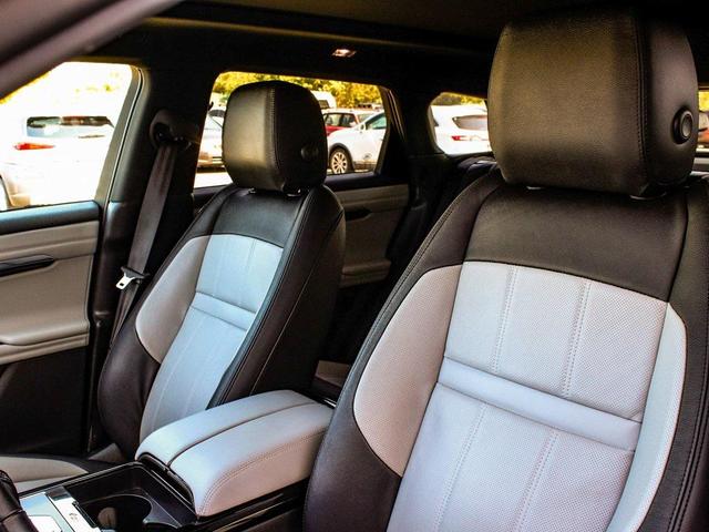 Photo of 2023 Fuji White Land Rover Range Rover Evoque