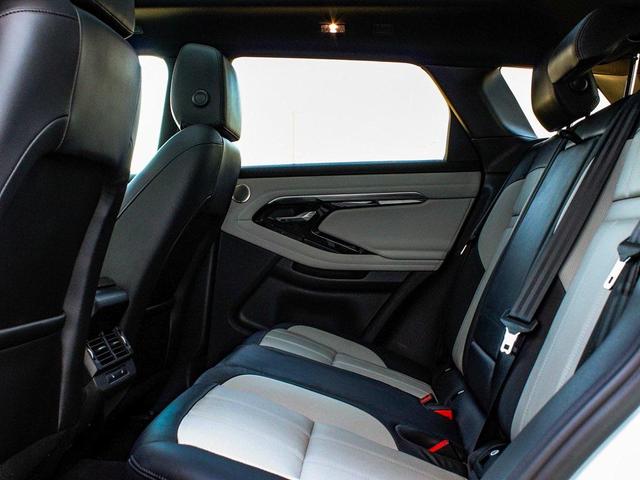 Photo of 2023 Fuji White Land Rover Range Rover Evoque