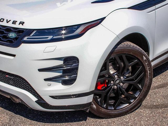 Photo of 2023 Fuji White Land Rover Range Rover Evoque