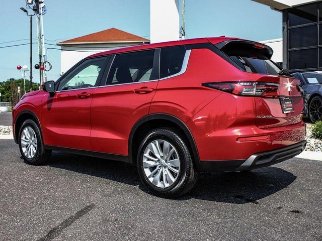 Photo of 2025 Red Diamond Mitsubishi Outlander