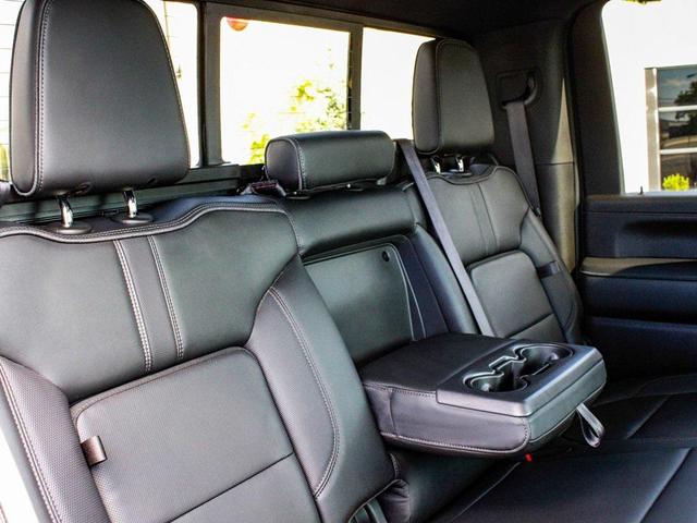 Photo of 2023 Summit White Chevrolet Silverado 2500