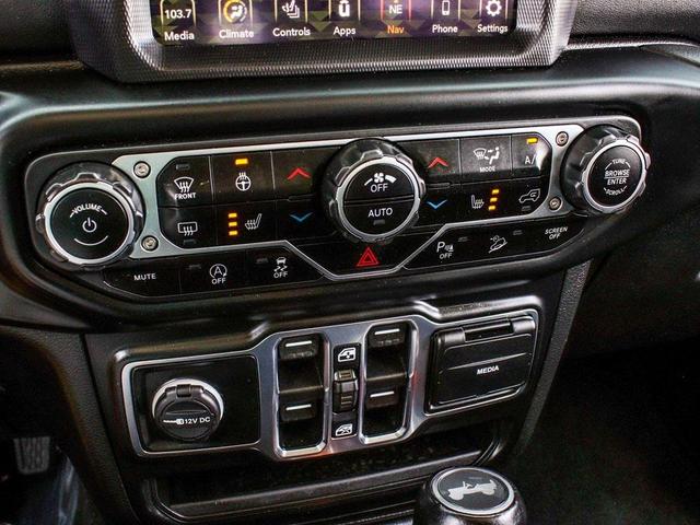 Photo of 2021 Bright White Jeep Wrangler Unlimited