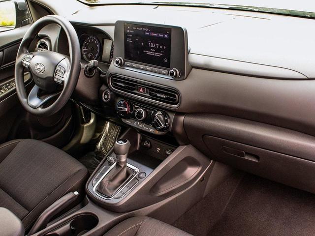 Photo of 2023 Ecotronic Gray Hyundai KONA