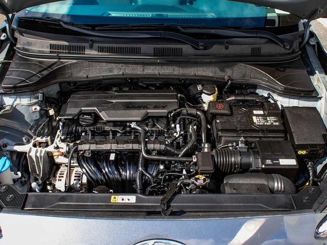 Photo of 2023 Ecotronic Gray Hyundai KONA
