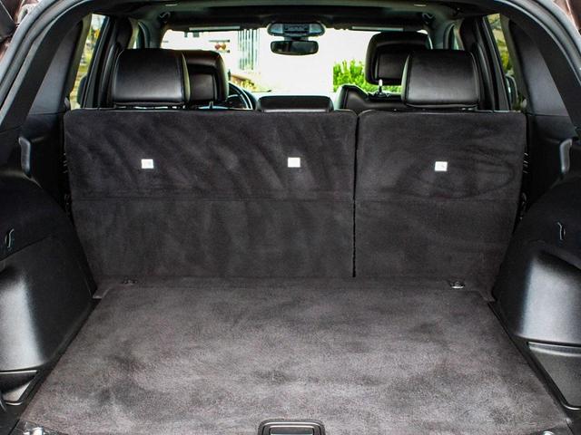 Photo of 2021 Walnut Brown Metallic Clearcoat Jeep Grand Cherokee