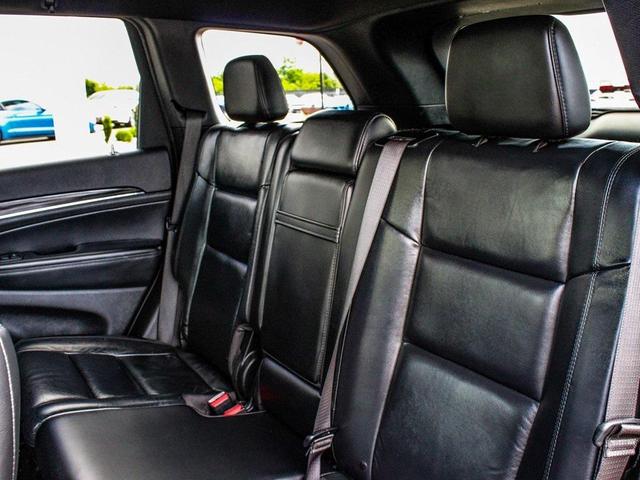 Photo of 2021 Walnut Brown Metallic Clearcoat Jeep Grand Cherokee