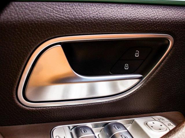 Photo of 2023 White Mercedes-Benz GLE 350