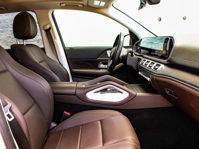 Photo of 2023 White Mercedes-Benz GLE 350