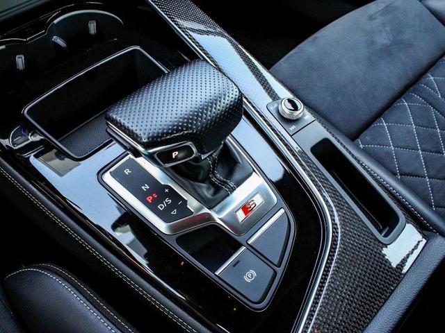 Photo of 2022 Daytona Gray Pearl Audi S5