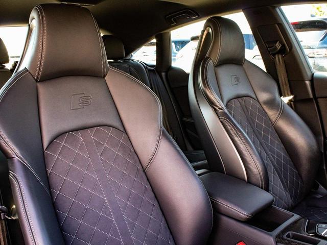 Photo of 2022 Daytona Gray Pearl Audi S5