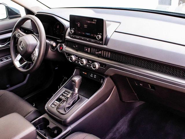 Photo of 2024 Urban Gray Pearl Honda CR-V