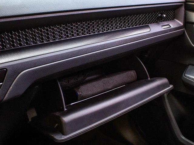 Photo of 2024 Urban Gray Pearl Honda CR-V