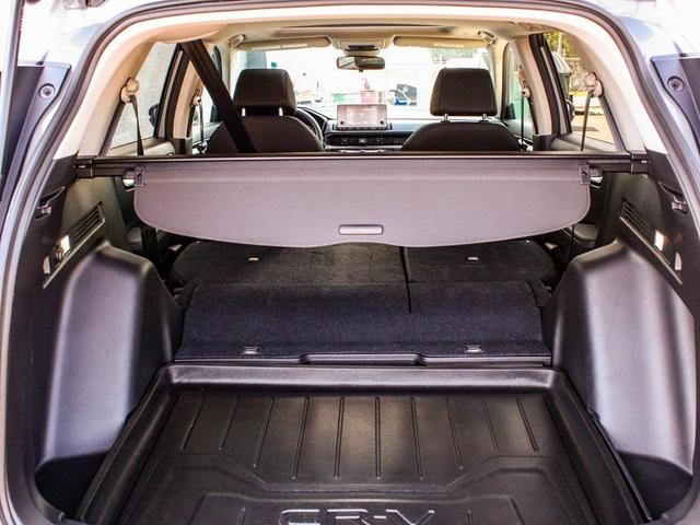 Photo of 2024 Urban Gray Pearl Honda CR-V