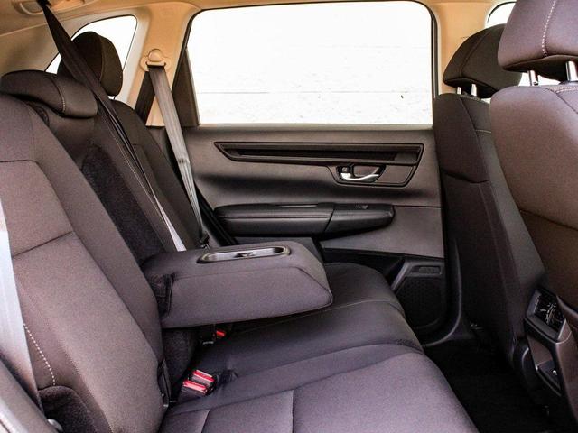 Photo of 2024 Urban Gray Pearl Honda CR-V