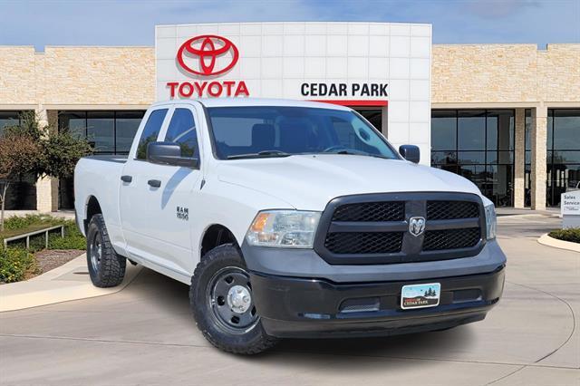 Photo of 2018 Bright White Clearcoat RAM 1500