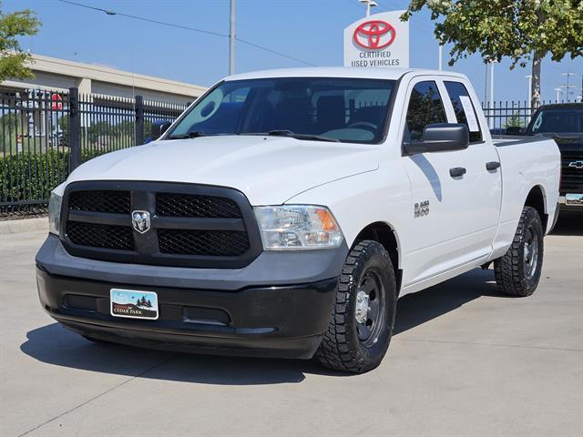 Photo of 2018 Bright White Clearcoat RAM 1500
