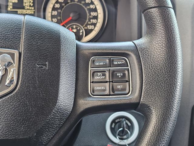Photo of 2018 Bright White Clearcoat RAM 1500