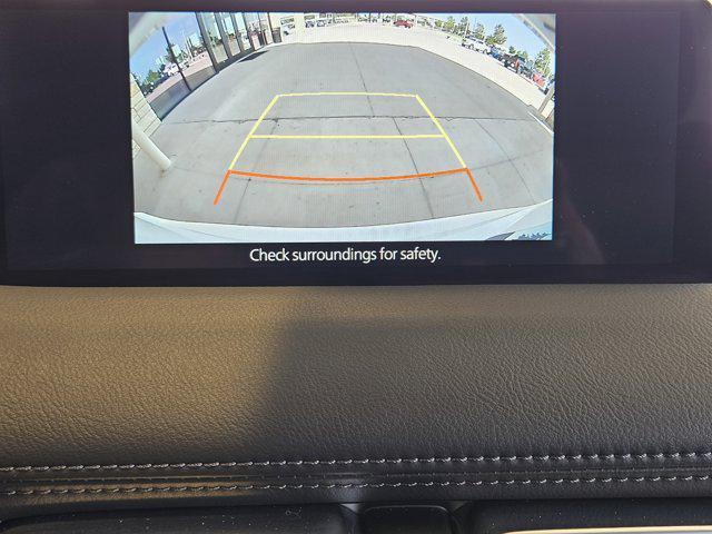 Photo of 2021 Snowflake White Pearl Mica Mazda CX-5