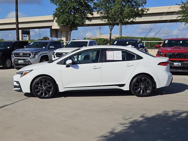 Photo of 2024 Ice Cap Toyota Corolla