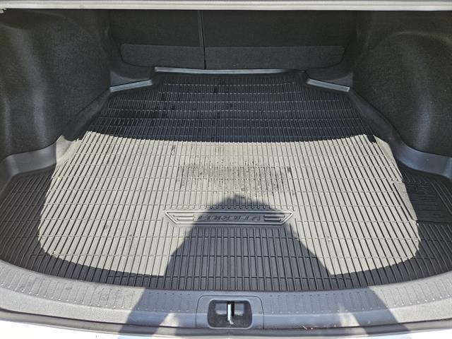 Photo of 2025 Ice Cap Toyota Corolla