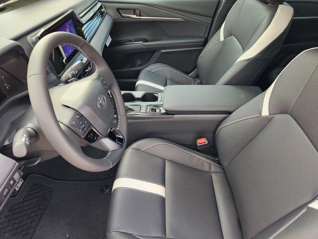 Photo of 2025 Ice Cap Toyota Camry
