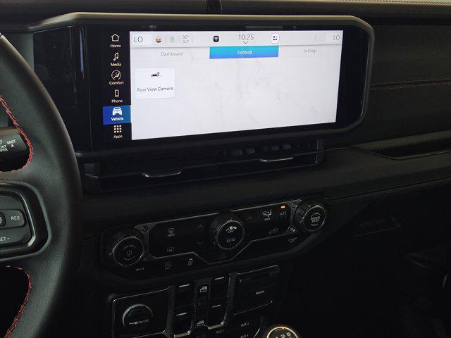 Photo of 2024 Granite Crystal Metallic Clearcoat Jeep Wrangler