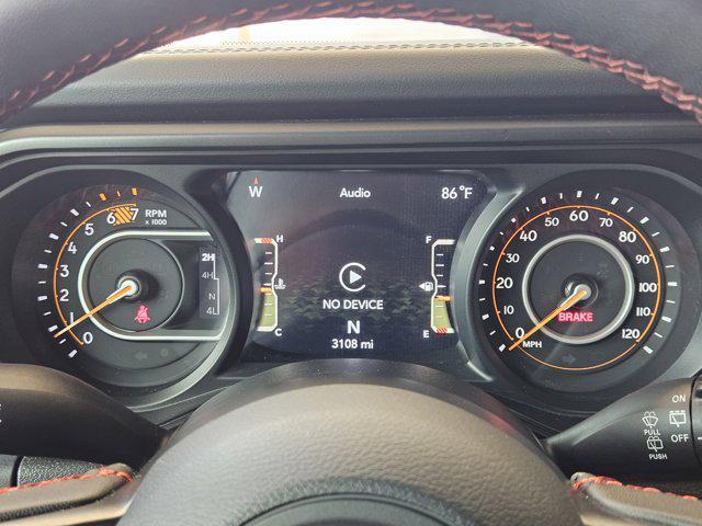 Photo of 2024 Granite Crystal Metallic Clearcoat Jeep Wrangler
