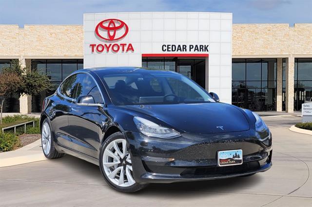 Photo of 2020 Solid Black Tesla Model 3