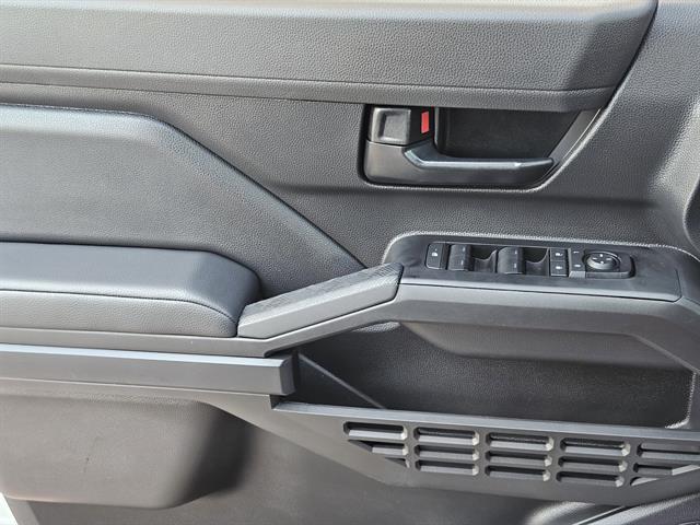 Photo of 2025 Ice Cap Toyota Tacoma
