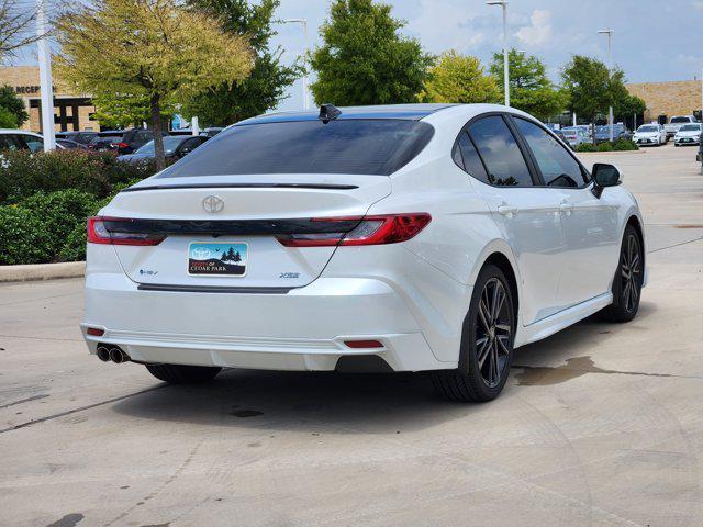 Photo of 2025 Wind Chill Pearl Toyota Camry