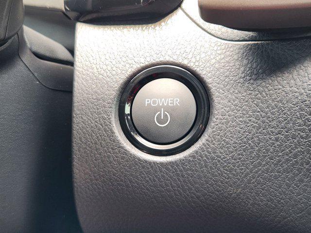 Photo of 2025 Wind Chill Pearl Toyota Camry
