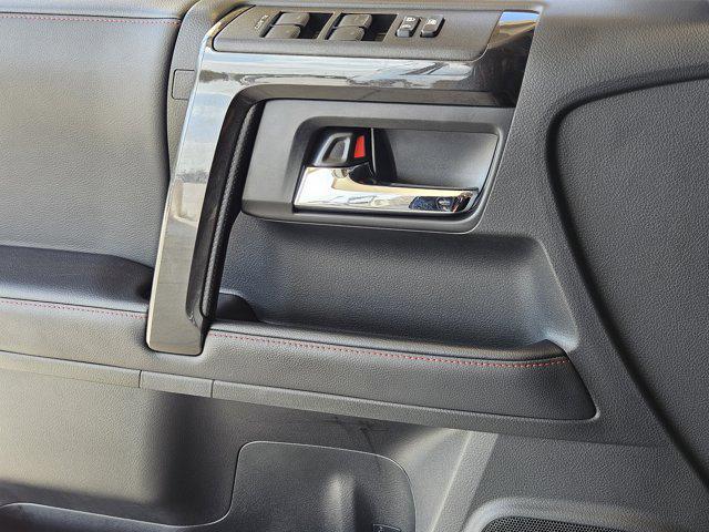 Photo of 2024 Midnight Black Metallic Toyota 4Runner