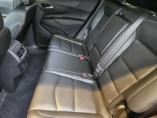 Photo of 2020 Summit White Chevrolet Equinox