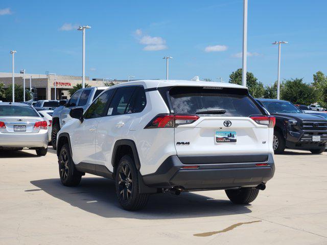 Photo of 2025 Ice Cap Toyota RAV4