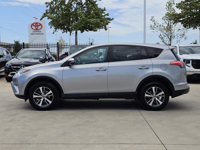 Photo of 2018 Silver Sky Metallic Toyota RAV4