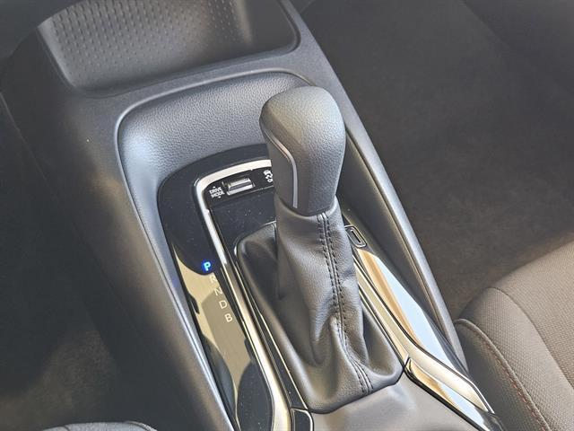Photo of 2024 Classic Silver Metallic Toyota Corolla