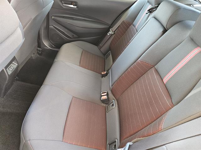 Photo of 2024 Classic Silver Metallic Toyota Corolla