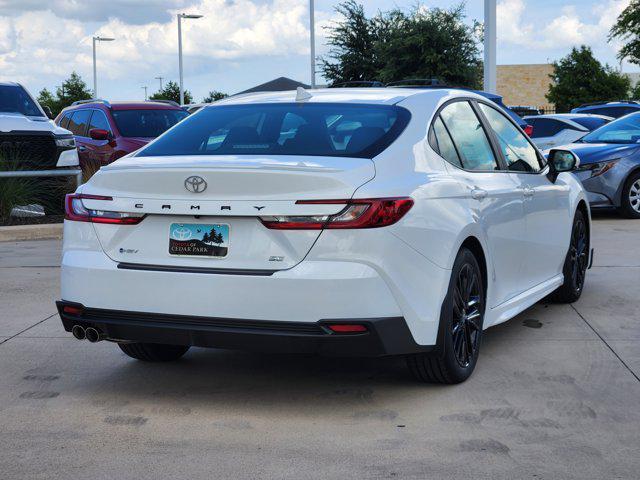 Photo of 2025 Ice Cap Toyota Camry