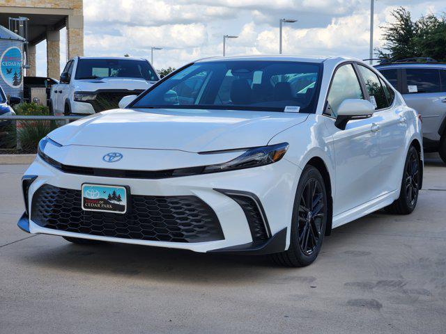 Photo of 2025 Ice Cap Toyota Camry