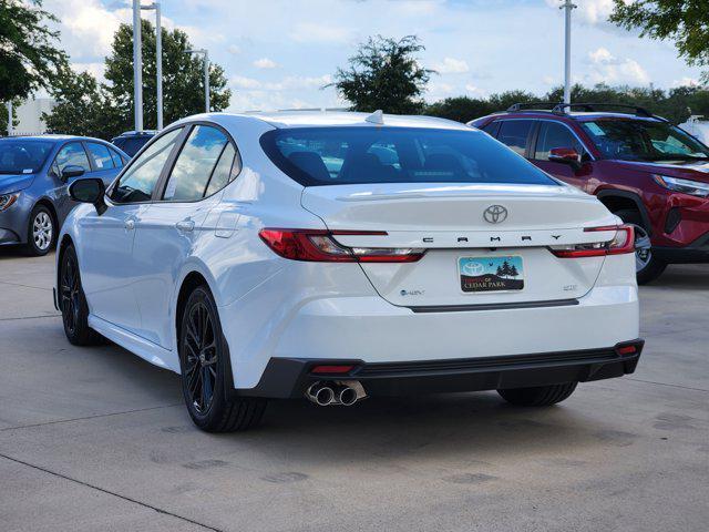 Photo of 2025 Ice Cap Toyota Camry
