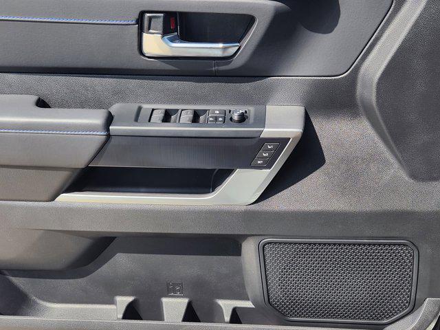 Photo of 2025 Wind Chill Pearl Toyota Tundra Hybrid