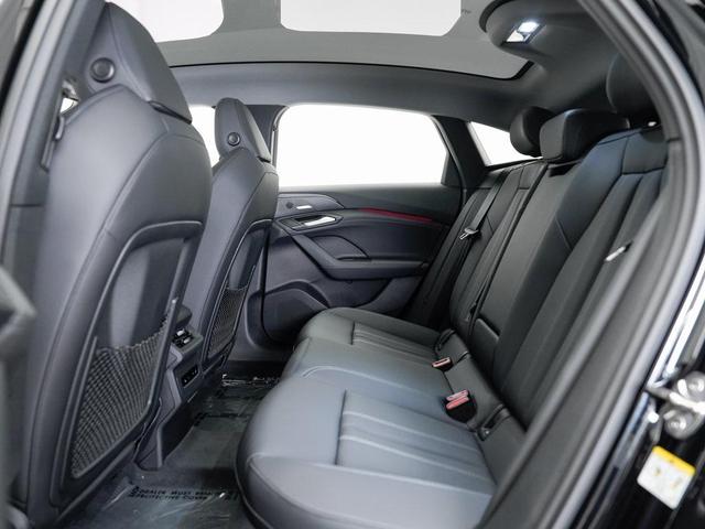 Photo of 2025 Mythos Black Metallic Audi A6 e-tron