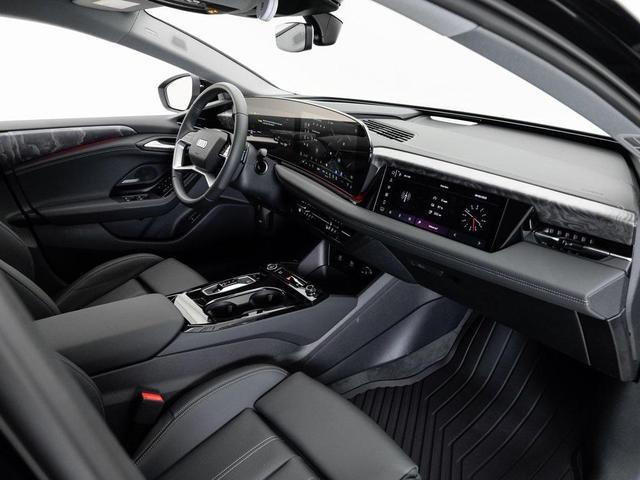 Photo of 2025 Mythos Black Metallic Audi A6 e-tron