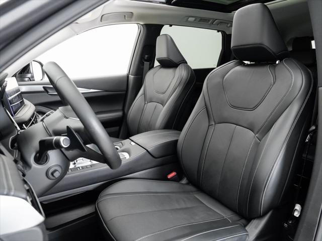Photo of 2023 Graphite Shadow INFINITI QX60